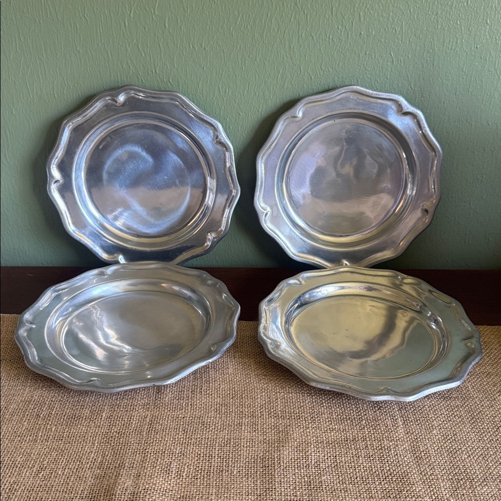 Vintage Pewtarex Pewter Plates Scalloped Edge 7.5” Set of 4 York PA USA